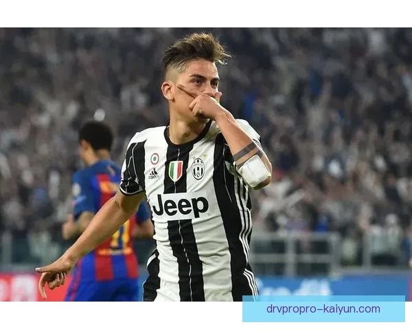 恩里克执教下球队进攻端表现稳健,持续提升备受关注 恩里克执教下球队进攻端表现稳健,持续提升备受关注