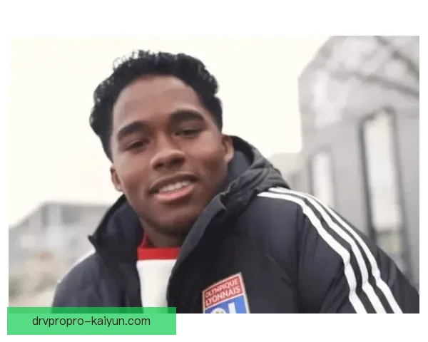 恩德里克在关键比赛中的表现持续提升，备受关注。